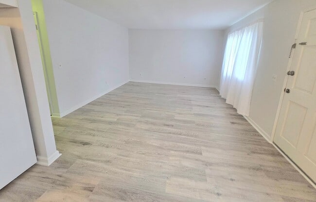 Photo - 2424 Sumac Dr Unit 2424