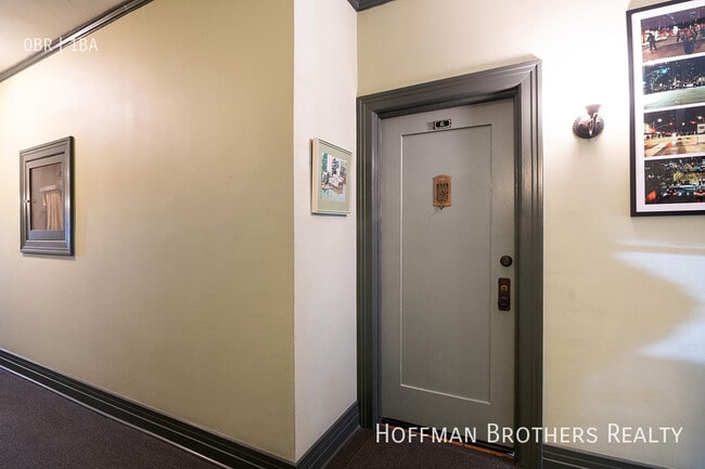 Photo - 254 S Vendome St Unit 6