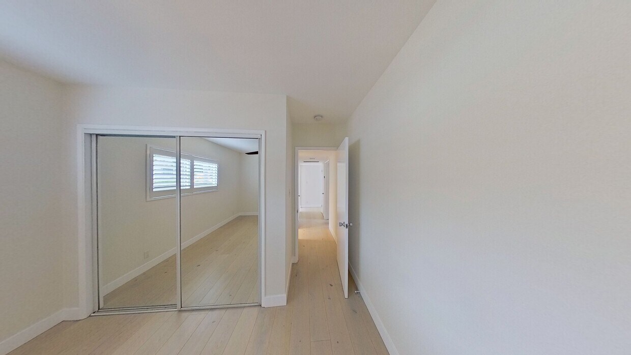 3D Tour - 12459 Braddock Dr
