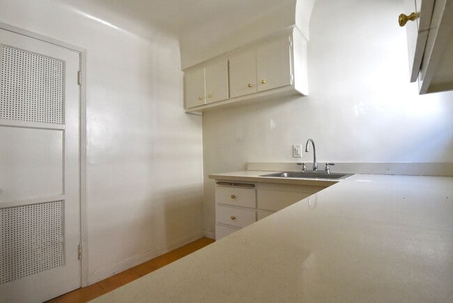 Photo - 4224 Los Feliz Blvd Unit 4226