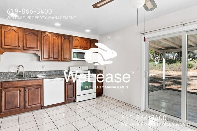 Photo - 789 Dorothea Ave