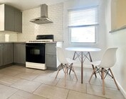 Kitchen - 1217 N Curson Ave Unit Top