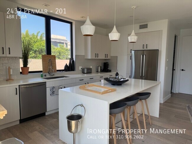 Photo - 2432 Penmar-201 Unit 201