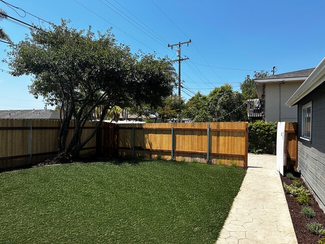 Front Yard - 6716 Pasado Rd