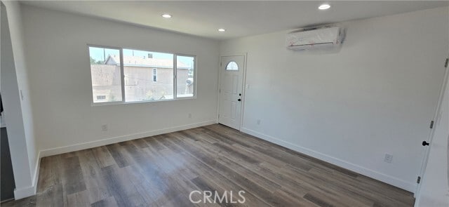 Photo - 835 E 92nd St Unit 4