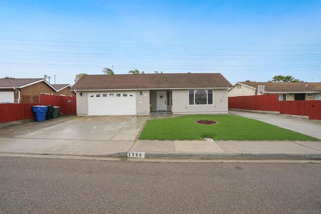 Photo - 1286 Waxwing Ln House
