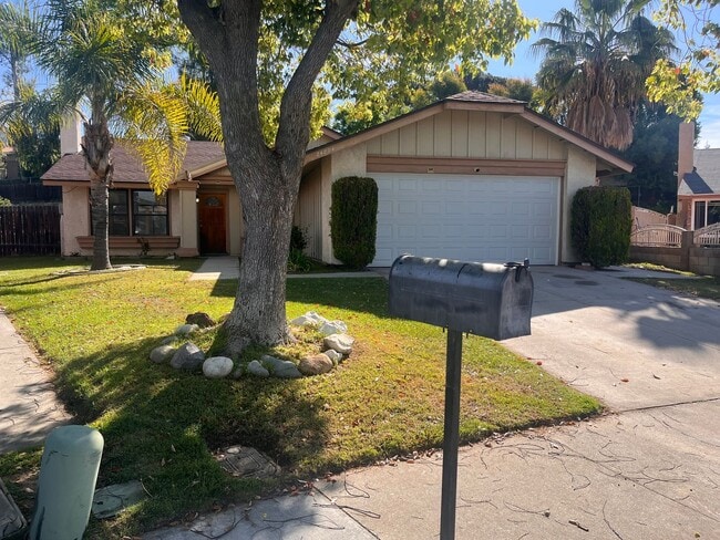 Building Photo - Beautiful 3bd/2ba home for rent in north part of Moreno Valley!