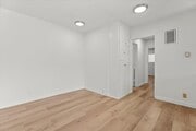 Photo - 934 6th St