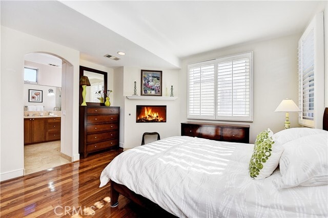 Photo - 412 Fernleaf Ave Unit 1/2