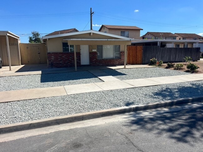 4 bedroom house - 4 bedroom house