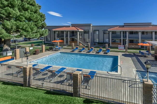 Photo - Hidden Falls Apartments