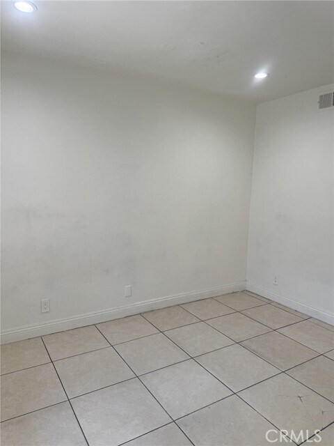 Photo - 8801 Willis Ave Unit B6