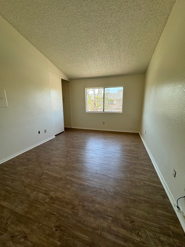 BEDROOM - Las Palmas Apartments