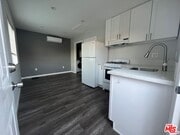 Photo - 17805 Lanark St House