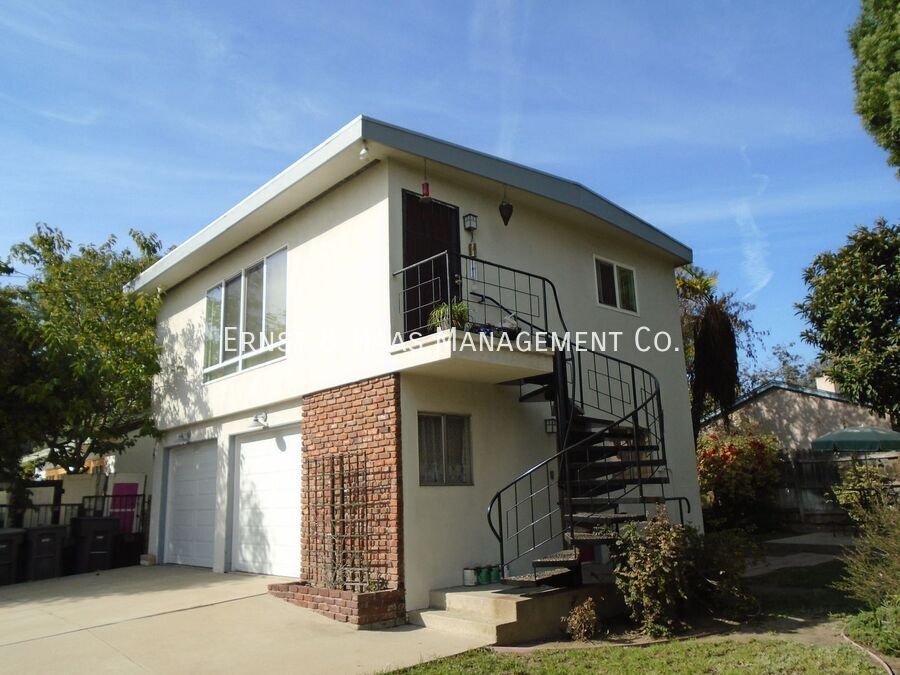 Photo - 4107 E 14th St House