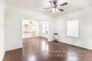 Photo - 1437 1/2 N. Las Palmas Ave.- Apartment