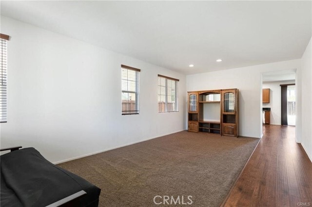 Photo - 46545 Peach Tree St