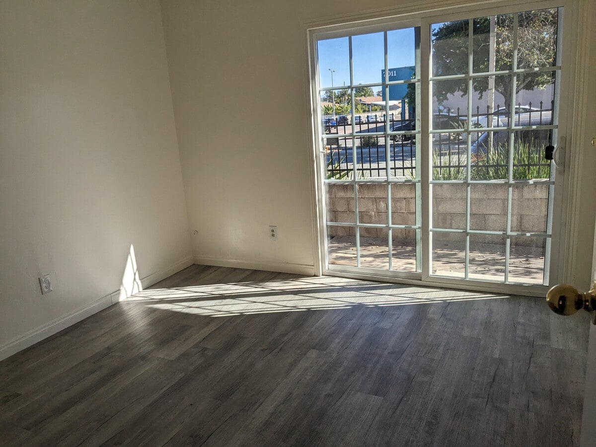 Photo - 7002 Linda Vista Rd Unit 2