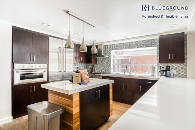 Photo - 24 Catamaran St Unit FL0-ID1149