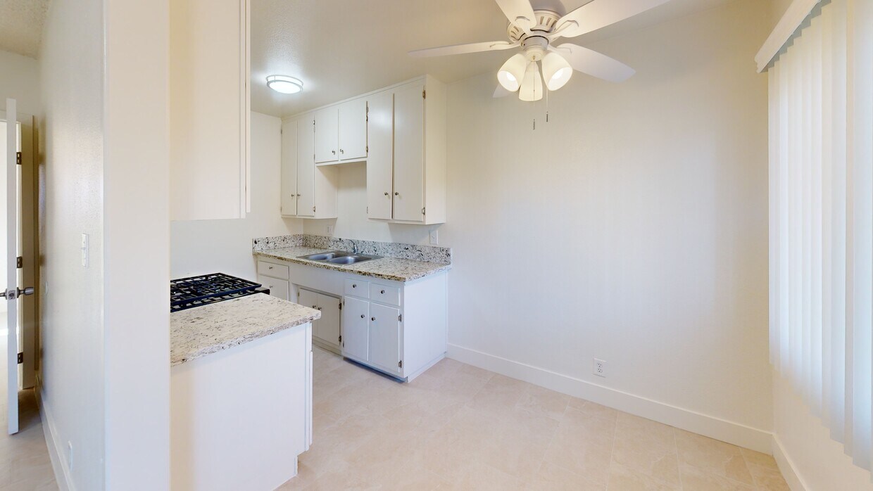 3D Tour - Palm Court Apartments