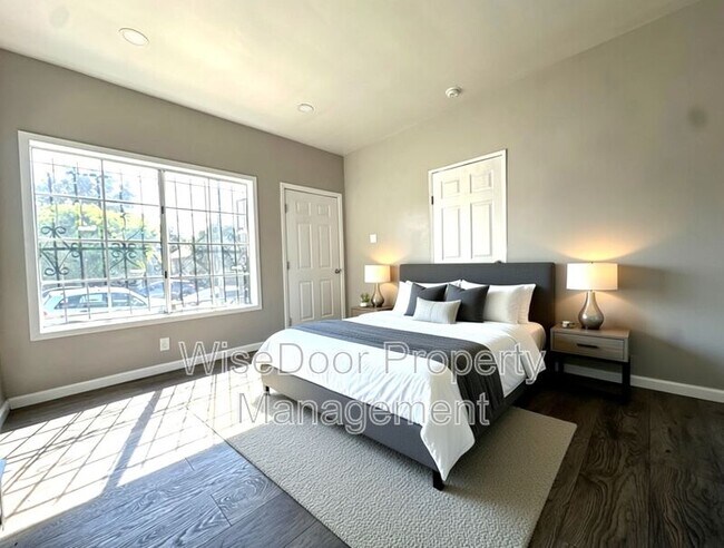 Photo - 155 W 43rd St Unit 155 43rd