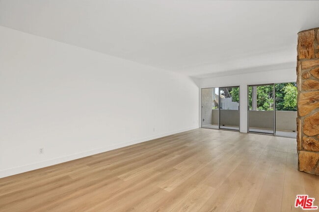 Photo - 16169 Sunset Blvd Unit 203