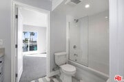Photo - 6032 Romaine St Condo Unit 4