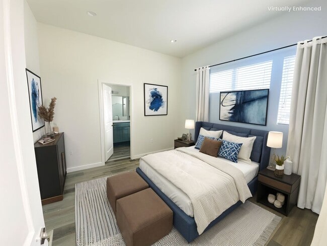 Photo - 2409 1/2 Ridgeley Dr Unit #2409 1/2