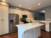 Photo - 7 Burlingame Ln Townhome
