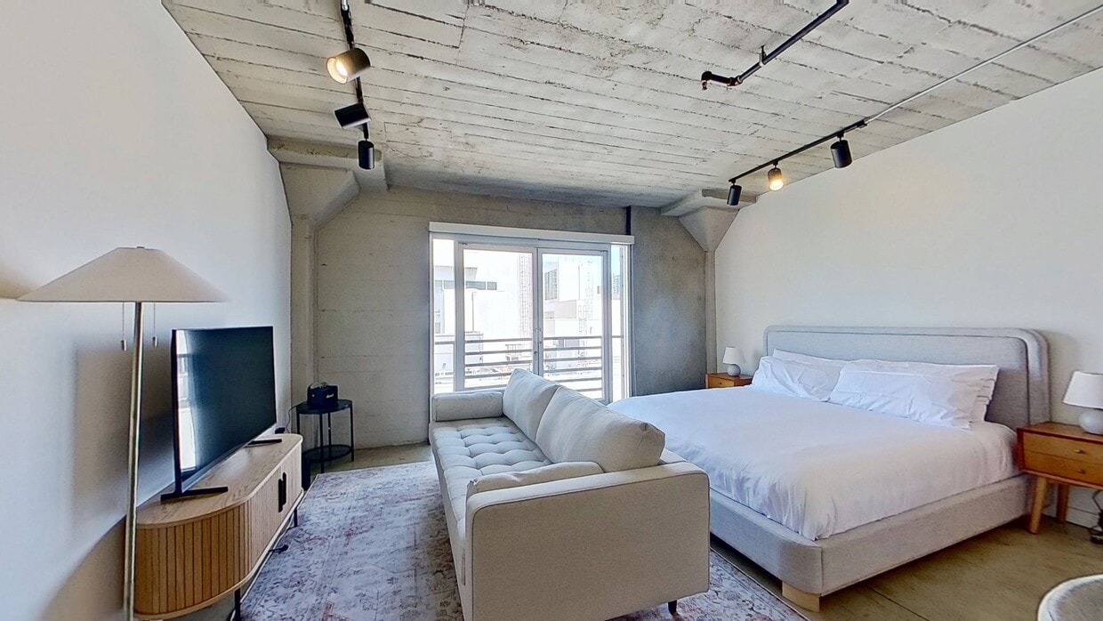 3D Tour - 1617 Cosmo St Apartment Unit FL3-ID1357