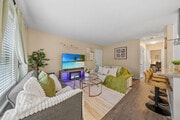 Photo - 9504 Carroll Canyon Rd Apartment Unit ID1283111P