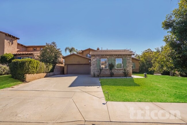 Building Photo - 307 Monument Pkwy