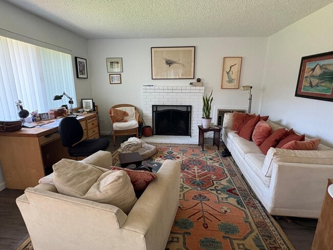 Building Photo - 172 Preble Dr Unit #172