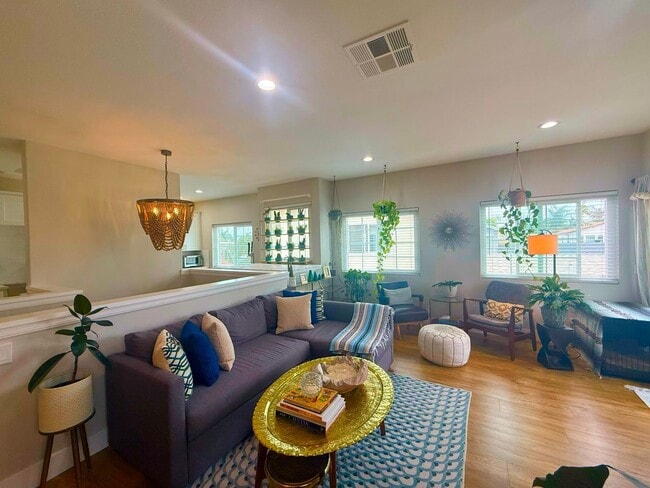 Photo - Stylish 3BR/2BA Coastal Home Just Blocks from the Beach