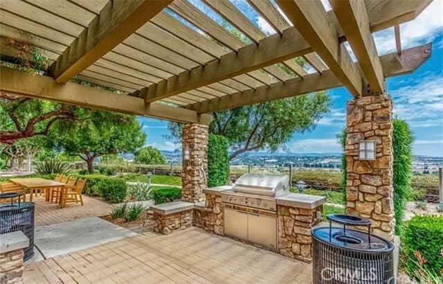 Photo - 16 Compass Ct