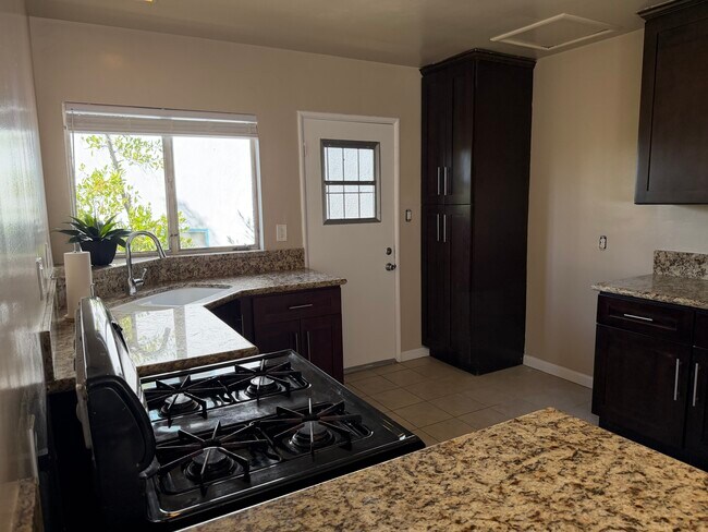 Kitchen - 1442 Verd Oaks Dr Unit 1442 A Verd Oaks Drive