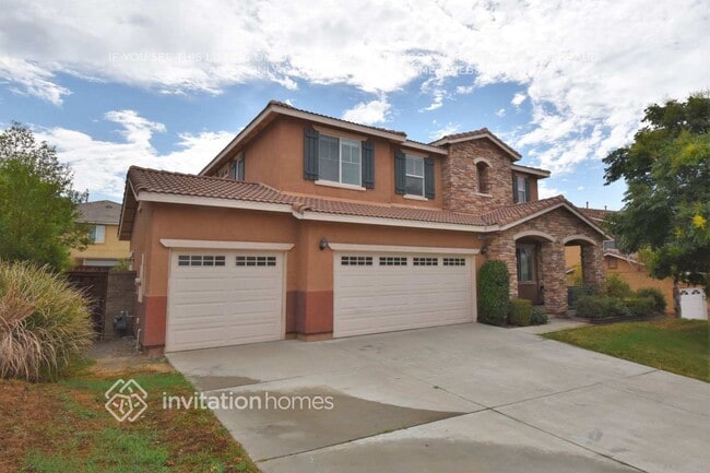 Photo - 41042 Crimson Pillar Ln House