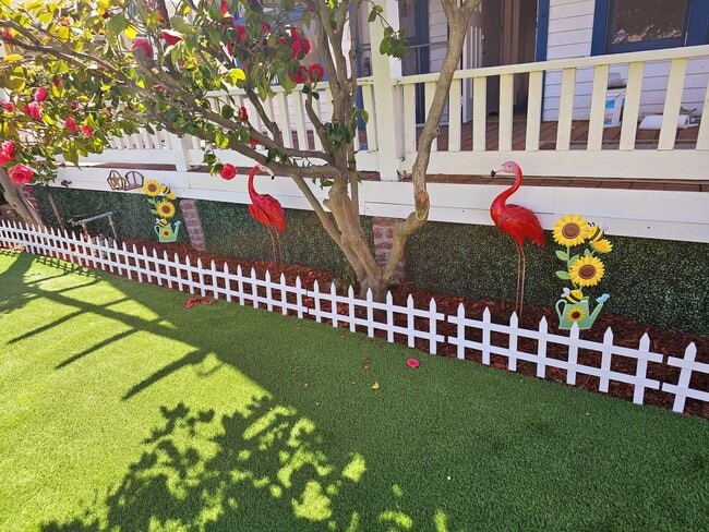 Building Photo - 63-69 S Greenwood Ave Unit 69