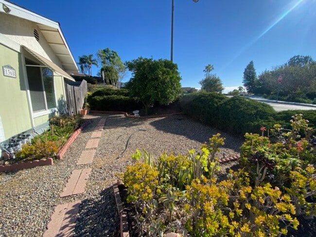 Photo - Cozy 2 Bed 1 Bath in the Peacock Hills 55+ Community!