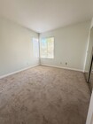 Photo - 3 Bed/2.5 Bath End Unit Townhome in Chateau Village