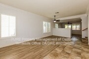 Photo - 41301 Engelmann Oak St