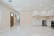 Photo - 6550 Beeman Ave