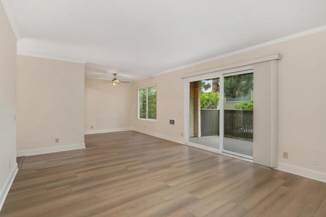 Photo - 8666 Via Mallorca