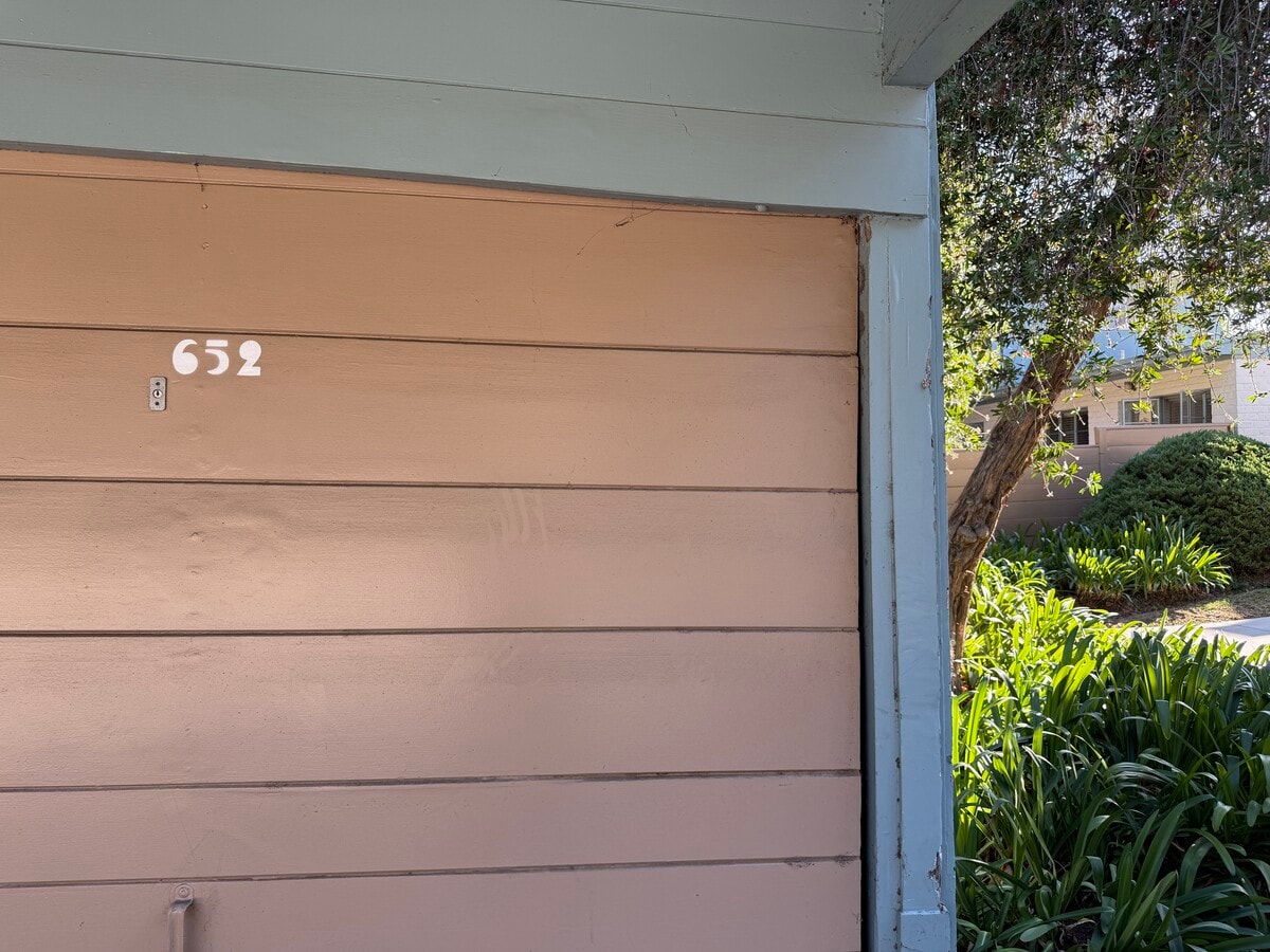 Private garage steps from the uni - 5183 Village Grn Condo Unit 5183