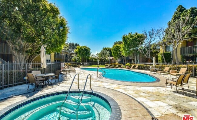 Photo - 23300 Marigold Ave Unit C103