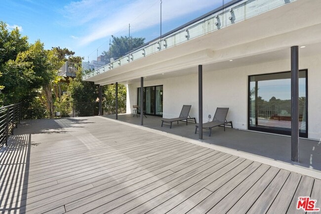 Photo - 1812 Navy St