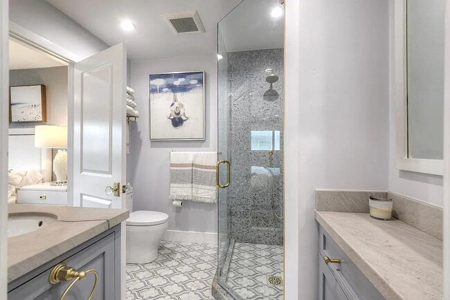 Building Photo - 1202 N Pacific St