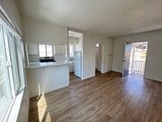 Photo - 2 Bedroom Beach cottage in Ventura