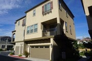 Photo - Beautiful 2 Bed 2.5 Bath End Townhome Unit with Lof...