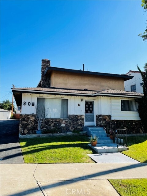 Building Photo - 308 N Primrose Ave Unit C Rental